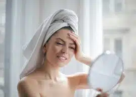Découvrez les clés d’une peau jeune et radieuse grâce aux produits anti-âge performants